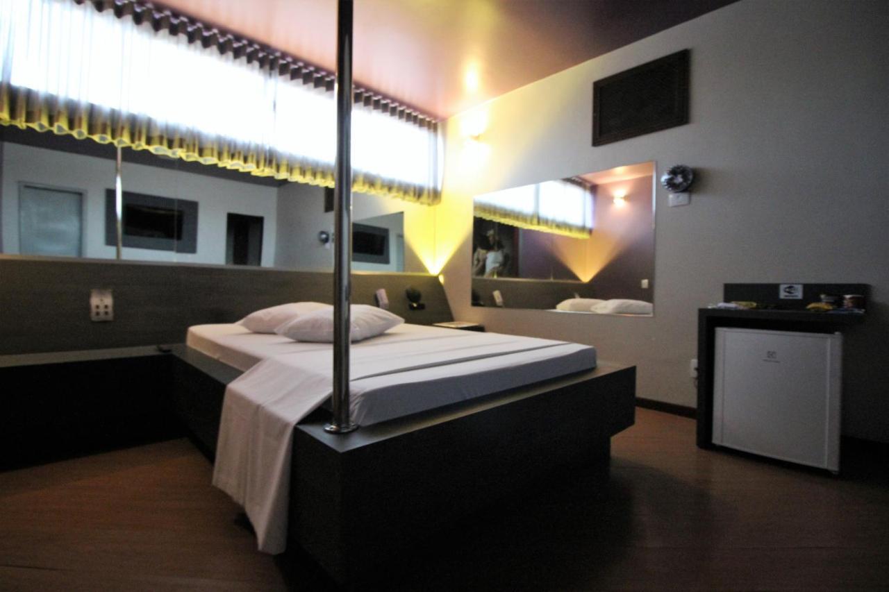 Status Motel Belo Horizonte Esterno foto